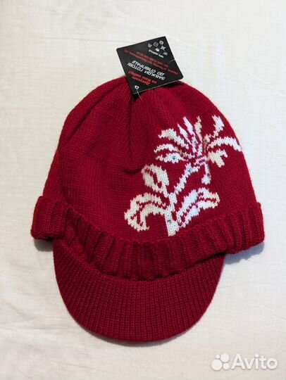 Шапка с козырьком