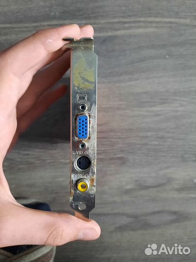 Видеокарта nvidia geforce 4 MX 440-SE