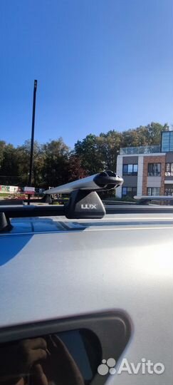 Багажник на рейлинги