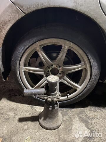 Домкрат зил. 5 тонн