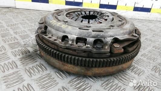 Маховик демпферный дизельный volkswagen passat B7