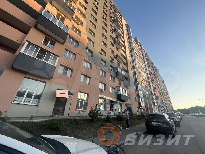 Продажа торгового помещения с 2 входами