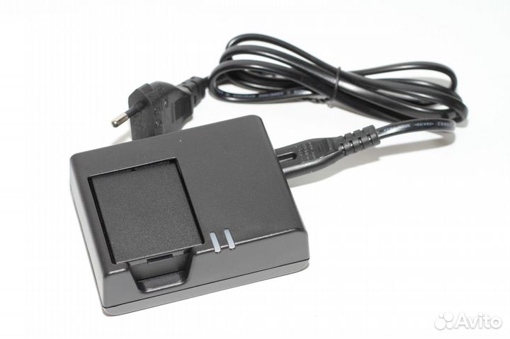 Аккумулятор LP-E10 (Canon) + зарядное устройство