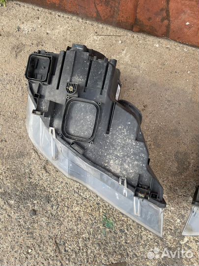 Фара галоген BMW X5 E70