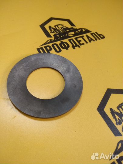 122270A1 Шайба шкворня экскаватора погрузчика