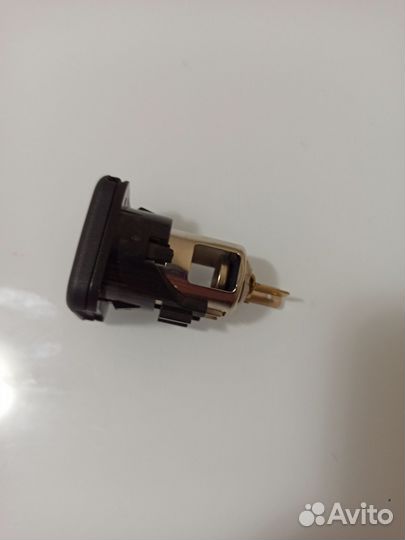 Розетка FAW Besturn X40 5DA06685002