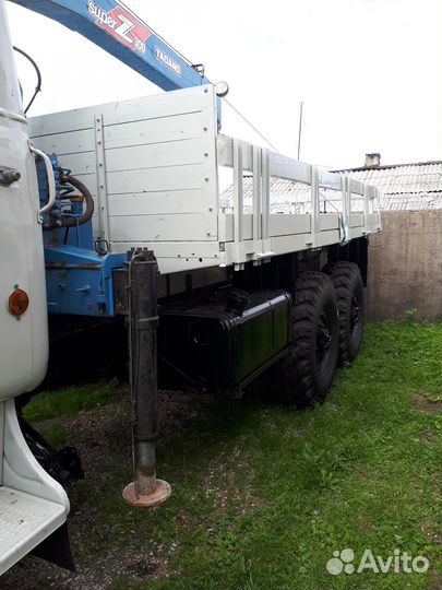 Урал 4320 с КМУ, 1995