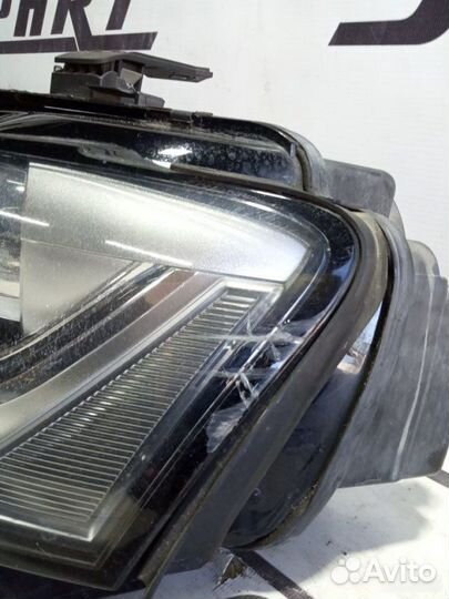Фара ксеноновая передняя левая Audi A4 B8