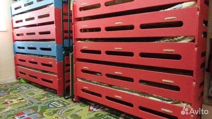 Кровать штабелируемая