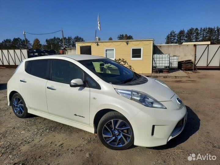 Nissan Leaf AT, 2014, 131 700 км