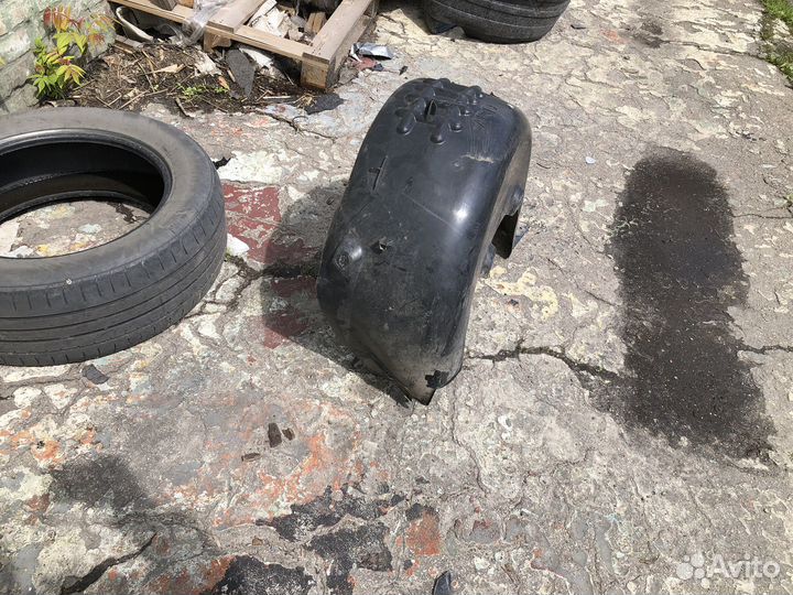 Подкрылок задний правый Peugeot Traveller, Expert