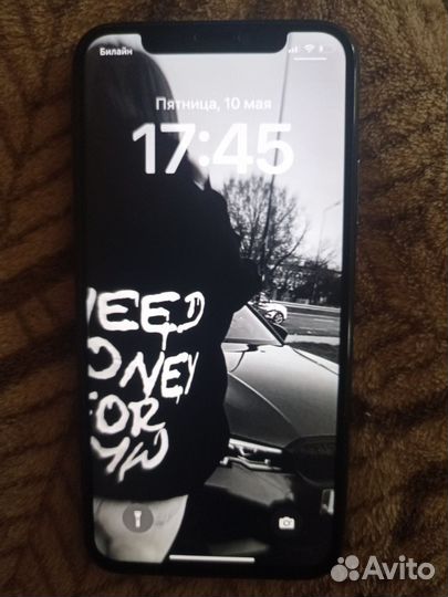 iPhone X, 64 ГБ
