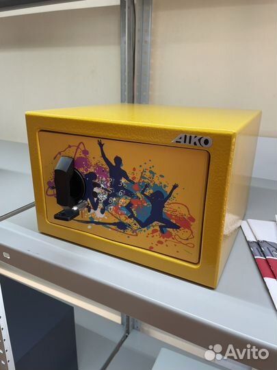 Сейф кодовый детский (мебельный ) aiko