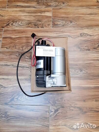 Компрессор пневмоподвески бмв Touring F11