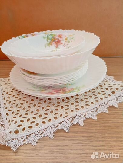 Набор столовой посуды