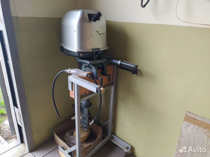 Лодочный мотор 