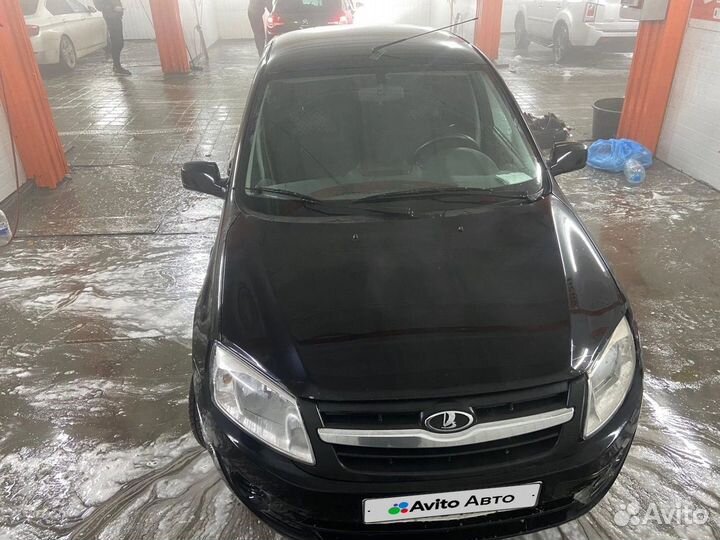 LADA Granta 1.6 МТ, 2013, 228 000 км