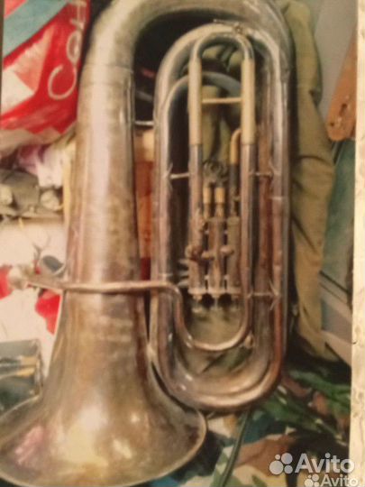 Труба бас из духового оркестра армии спасения 1821
