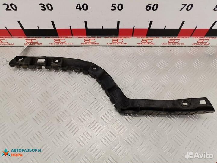 Кронштейн (крепление) Skoda Superb рест. 2008