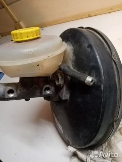 Вакуумный усилитель тормозов на Ваг