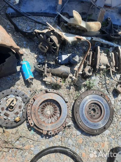 Запчасти на ford Сиерра