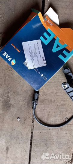 Датчик распредвала Opel