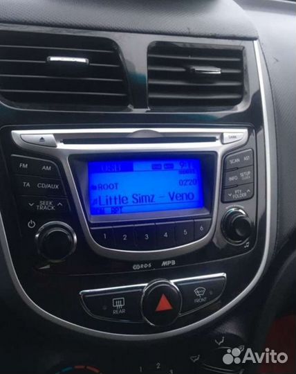Штатная магнитола на hyundai solaris 2012