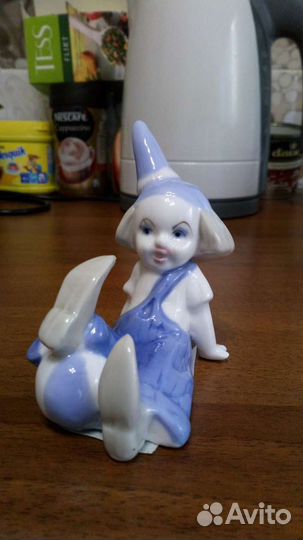 Фарфоровый клоун