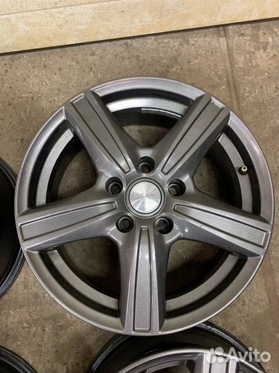 Литые диски R16