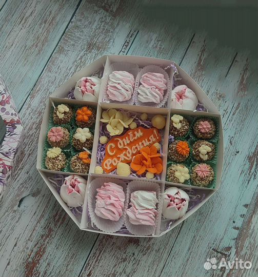 Конфеты, зефир ручной работы подарок на 8 марта