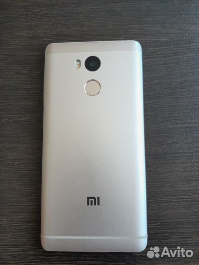Xiaomi Redmi 4, 3/32 ГБ