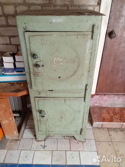 Сейф металлический оружейный