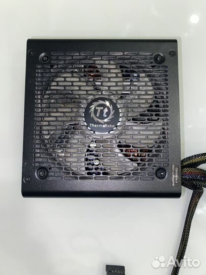 Блок питания Thermaltake Smart RGB 600Вт