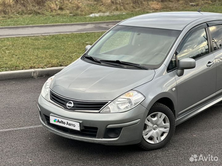 Nissan Tiida 1.6 AT, 2013, 188 200 км