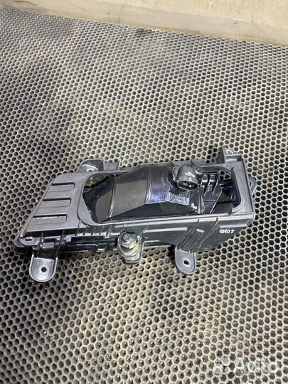 Противотуманка правая Кайрон SsangYong Kyron