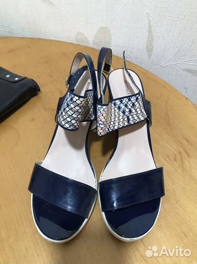 Обувь женская 26 см