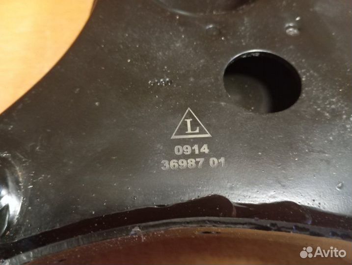 Рычаг подвески для грузовиков передний правый