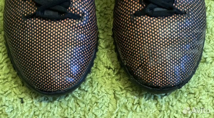 Футбольные бутсы(сороконожки)детские