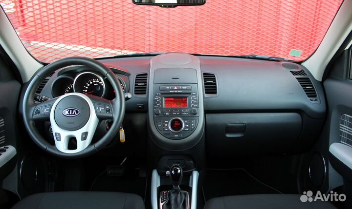 Торпедо Kia Soul 1 подушки безопасности