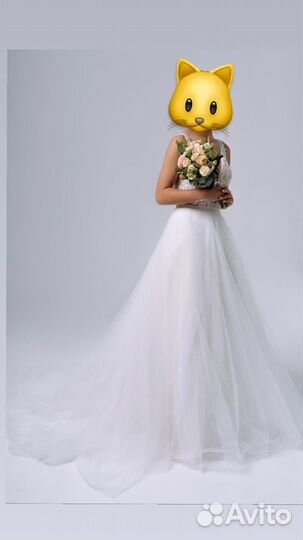 Свадебное платье 42-44 бу