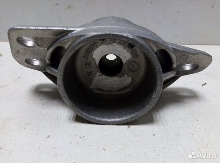 Опора амортизатора заднего Volkswagen Golf V