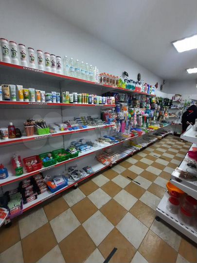 Торговая площадь, 65 м²