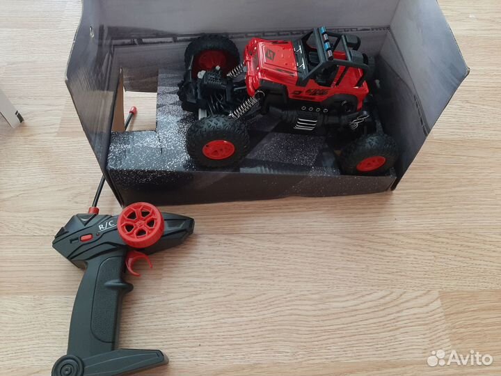 Радиоуправляемая машина