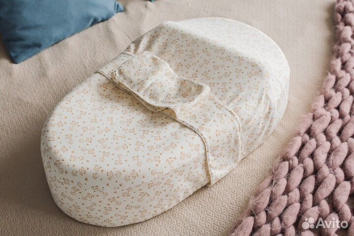 Кокон для новорожденных от производителя AzurBaby