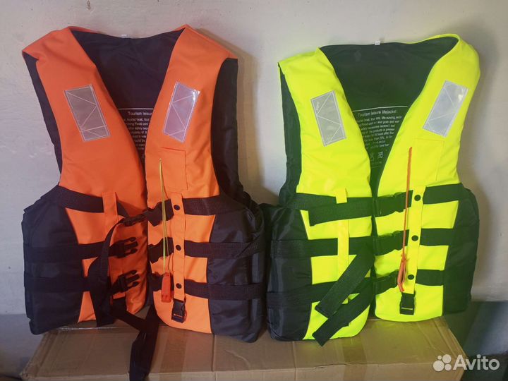 Спасательный жилет