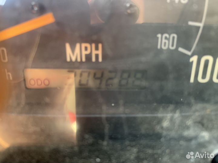 Isuzu ELF (N-series) изотермический, 2002