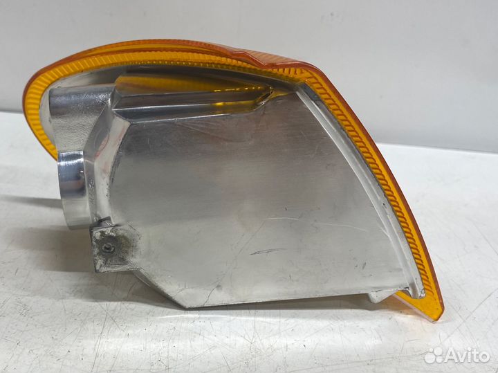 Указатель поворота Ваз-2114 желтый левый Тольятти