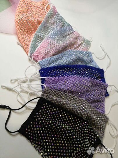 Маски со стразами сетки