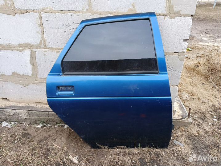 Двери на ваз 2110