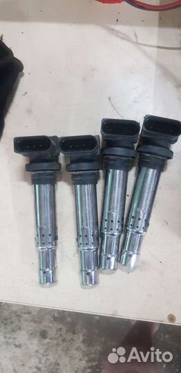 Катушка зажигания Volkswagen Polo